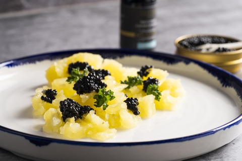 Boiled potatoes and Adamas caviar American Tradition